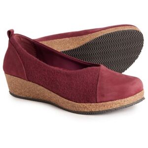 Stegmann Made in Portugal Sofie Wedge Shoes NEW IN BOX